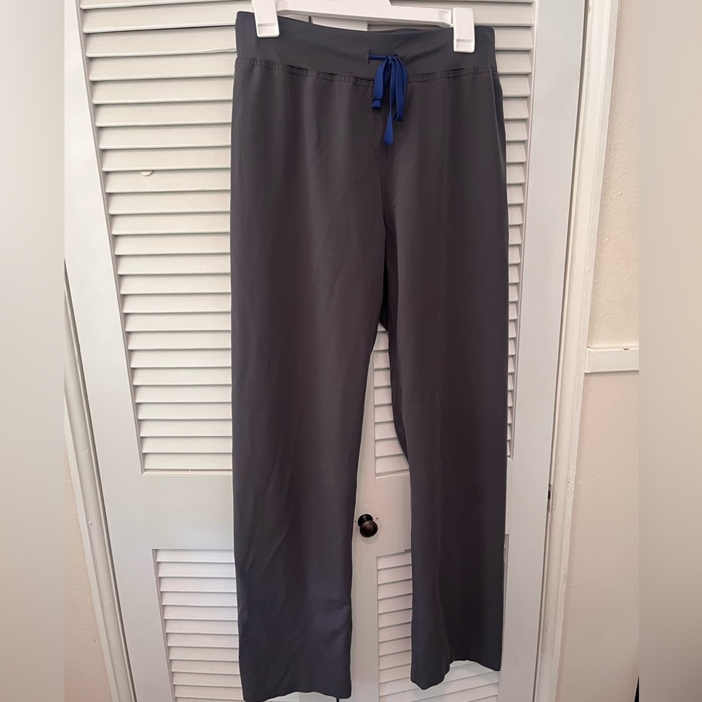 Figs Women's Charcoal grey with Blue Drawstring